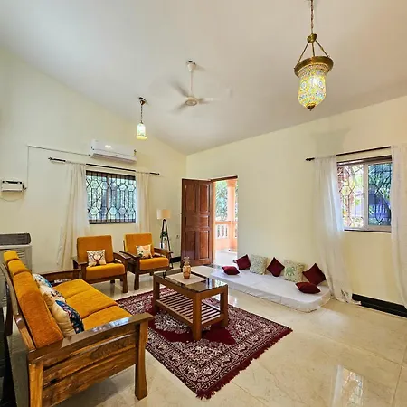Goan Villa,2Bhk, 4Balconies, Beachside,Bbq, Wi-Fi,Work, Group